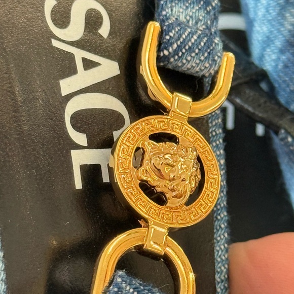 VERSACE Barocco denim slingback pumps - Picture 8 of 8